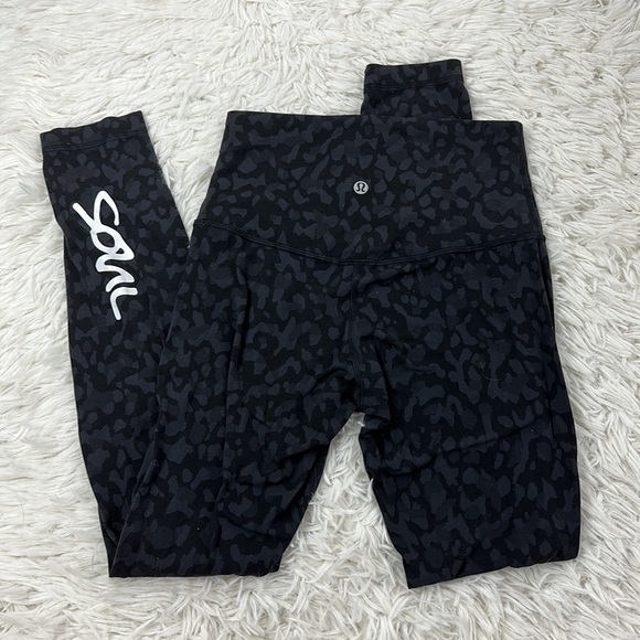 Lululemon Align Pant II 25" Wild Thing Camo Deep Coal Multi - Picture 6 of 6